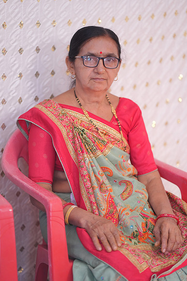 SUM09077