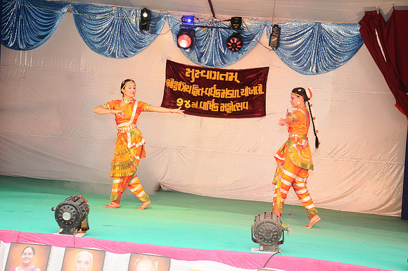 UPS_5637