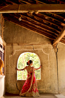 RHT_4318-FULL POSE