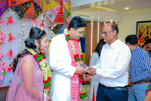 176