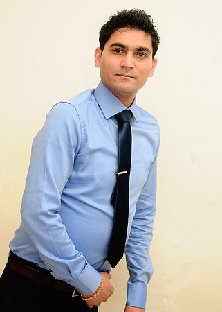 UPS_8587