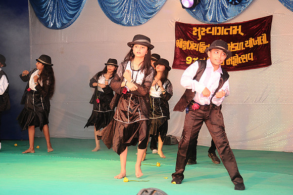 UPS_5581