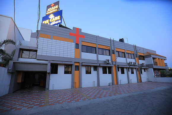 DRK_7715