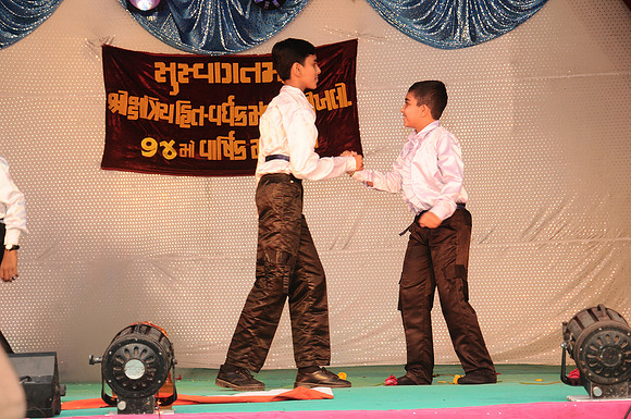 UPS_5594