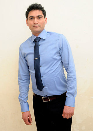 UPS_8585