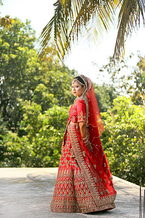 RHT_0030-FULL POSE