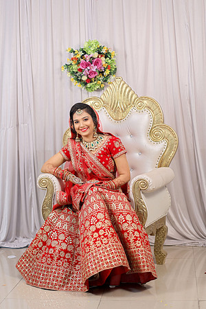 SRP_2702-FULL POSE