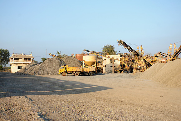 UPS_4185