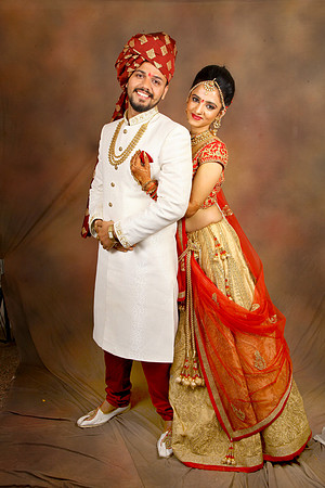 IMG_2776-FULL POSE