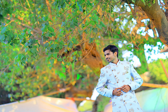 293