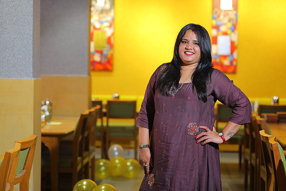 7V9A7843