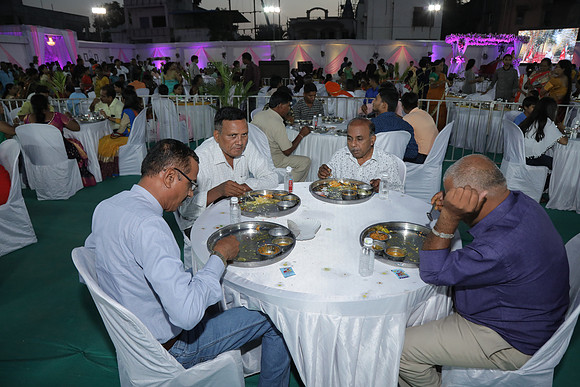 1C7A2049